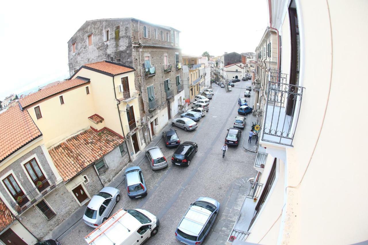 Casa Lissania Bed and Breakfast Lamezia Terme Eksteriør billede