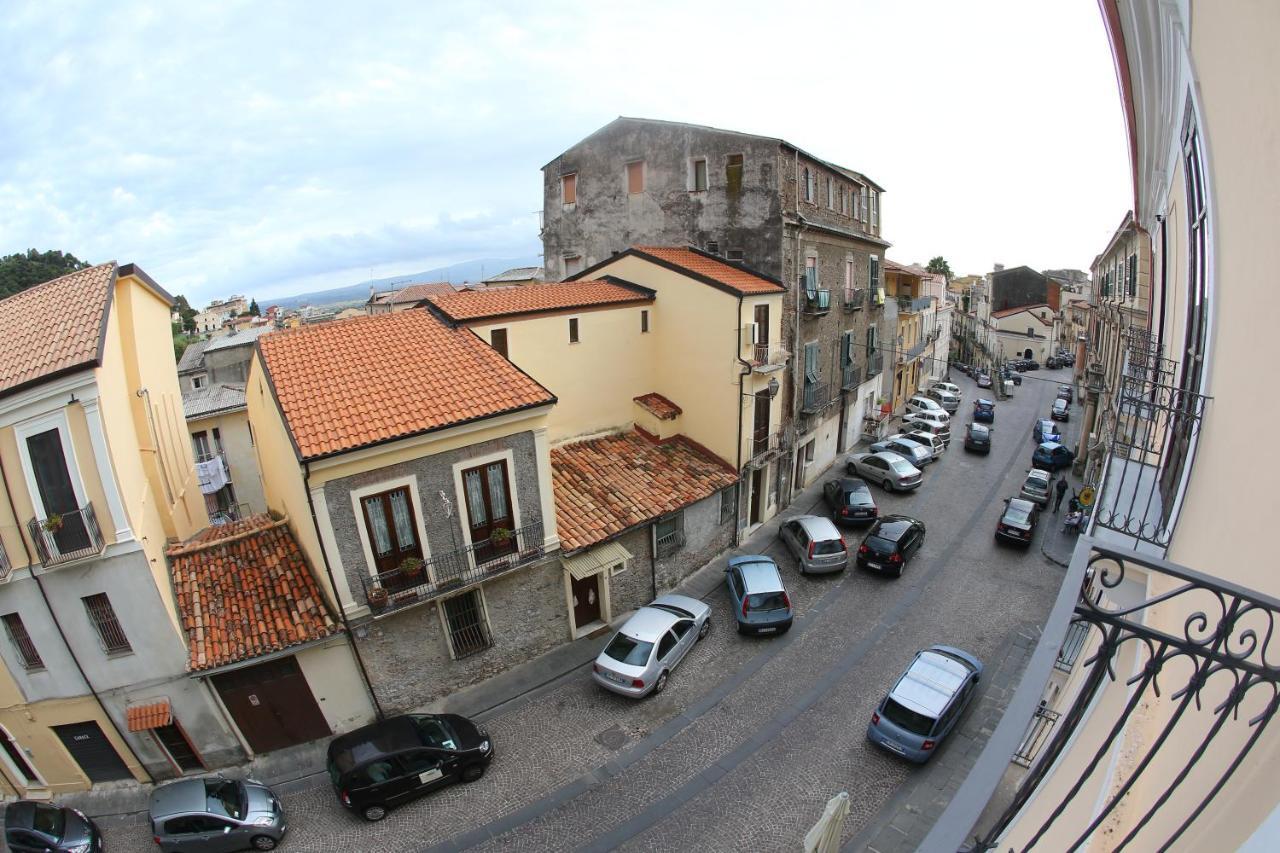Casa Lissania Bed and Breakfast Lamezia Terme Eksteriør billede