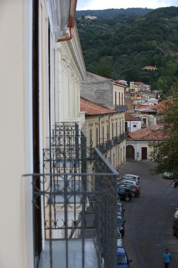 Casa Lissania Bed and Breakfast Lamezia Terme Eksteriør billede